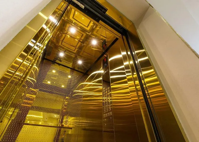 в аркадии с террасой и прямым видом на море Apartment